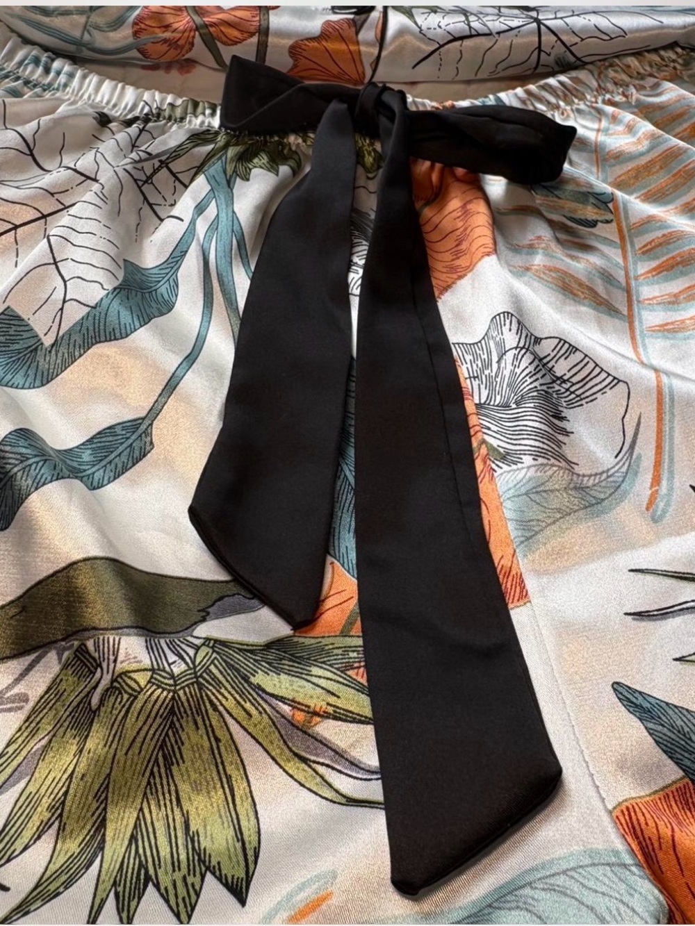 Silky Botanical-Print Women’s Pajama Set in Ivory and Multi - Picture 3 of 8
